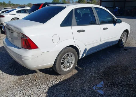 2007 Ford Focus S/Se/Ses from USA, damaged, VIN 1FAFP34N87W200778